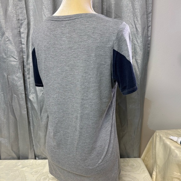 Nike Women's Gray and Navy Seattle Seahawks team shirt, woman’s size L - Picture 7 of 15